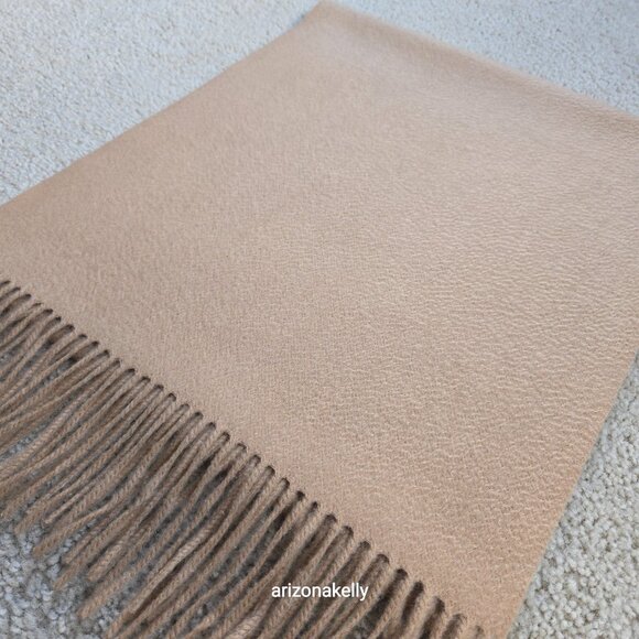 NWOT Tan Cashmere Scarf With Fringe - Picture 13 of 16